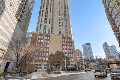 645 N Kingsbury Street #1801, Chicago, IL 60654 - Photo 1