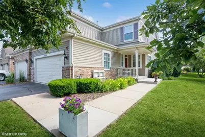 6N325 Whitmore Circle #E, Saint Charles, IL 60174 - Photo 1