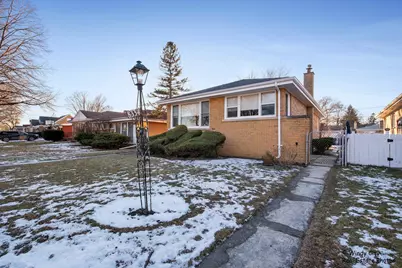 8334 Springfield Avenue, Skokie, IL 60076 - Photo 1