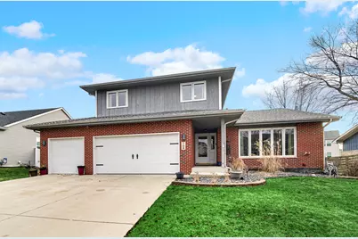 704 Edgewater Drive, Minooka, IL 60447 - Photo 1