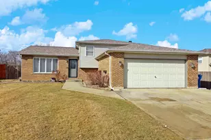 25714 S Linden Ave, Monee, IL 60449 - Photo 1