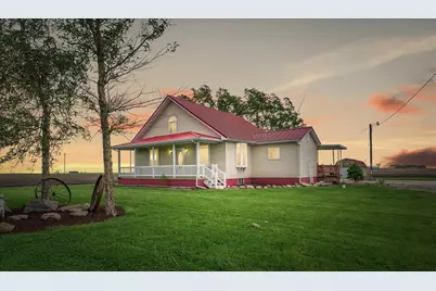 280 E 2350 North Road, Ogden, IL 61859 - Photo 1