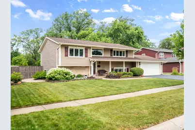 1012 Cheltenham Road, Elk Grove Village, IL 60007 - Photo 1
