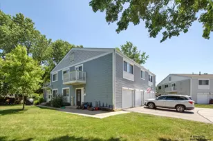 854 Cambridge Pl, Wheeling, IL 60090 - Photo 1