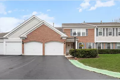 537 Kingsmill Lane #A, Prospect Heights, IL 60070 - Photo 1