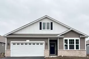 1011 Eineke Blvd, Algonquin, IL 60102 - Photo 1