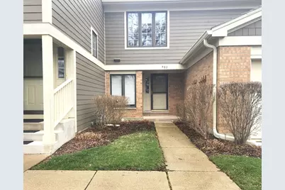 703 Ascot Court, Libertyville, IL 60048 - Photo 1