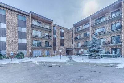 701 W Huntington Commons Road #103, Mount Prospect, IL 60056 - Photo 1