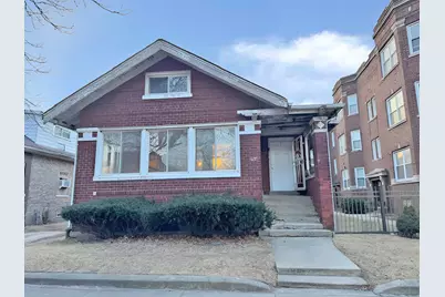 7518 S Ridgeland Avenue, Chicago, IL 60649 - Photo 1