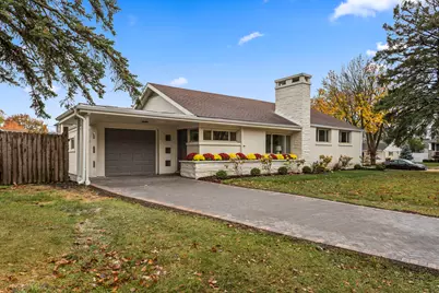 901 S Ashland Avenue, La Grange, IL 60525 - Photo 1