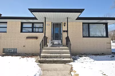 18202 Locust Street, Lansing, IL 60438 - Photo 1