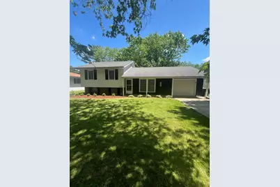 1207 Sandburg Drive, Bloomington, IL 61704 - Photo 1