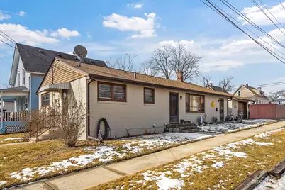 202 Arnold Avenue, Aurora, IL 60506 - Photo 1