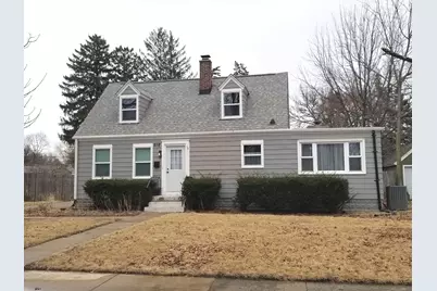 518 S 6th Street, Dekalb, IL 60115 - Photo 1