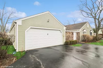 2 Manomet On Auburn #2, Rolling Meadows, IL 60008 - Photo 1