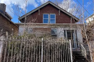 7310 S Kingston Ave, Chicago, IL 60649 - Photo 1