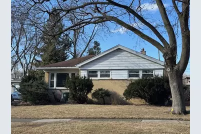 406 N Yale Avenue, Arlington Heights, IL 60005 - Photo 1
