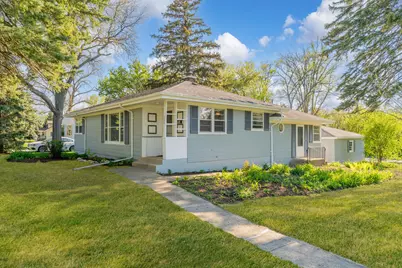 200 S Roselle Road, Roselle, IL 60172 - Photo 1