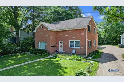 419 W Park Avenue #2, Libertyville, IL 60048 - Photo 1