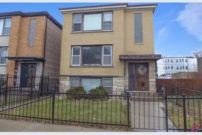7525 S Yates Boulevard, Chicago, IL 60649 - Photo 1