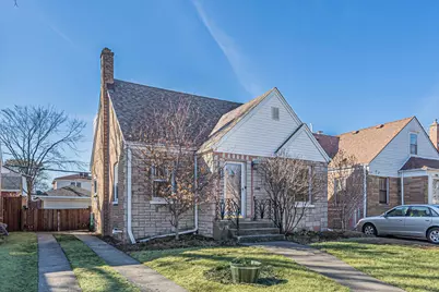 4904 N Mulligan Avenue, Chicago, IL 60630 - Photo 1