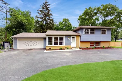 1006 W Wood Street, McHenry, IL 60051 - Photo 1