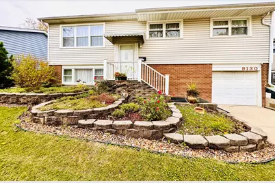 9130 S 88th Court, Hickory Hills, IL 60457 - Photo 1