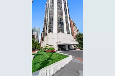 990 N Lake Shore Drive #30B, Chicago, IL 60611 - Photo 1