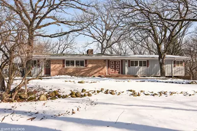 5 Saville Row, Barrington Hills, IL 60010 - Photo 1