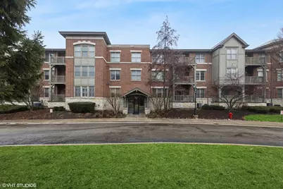 267 E Railroad Avenue #304, Bartlett, IL 60103 - Photo 1