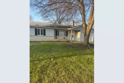 2511 Trafalgar Square, Champaign, IL 61821 - Photo 1