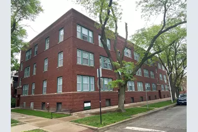 2250 W Berteau Avenue, Chicago, IL 60618 - Photo 1