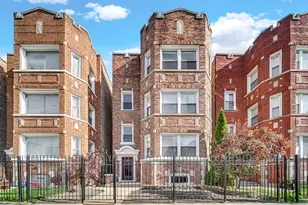 7821 S Winchester Ave, Chicago, IL 60620 - Photo 1