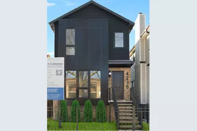 4238 N Claremont Avenue, Chicago, IL 60618 - Photo 1