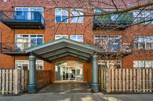 2333 W St Paul Ave, Chicago, IL 60647 - Photo 1