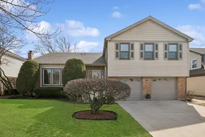 1215 Dorchester Lane, Hoffman Estates, IL 60169 - Photo 1