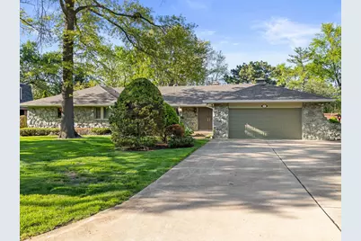 41 Mockingbird Lane, Oak Brook, IL 60523 - Photo 1