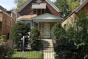 8548 S Aberdeen St, Chicago, IL 60620 - Photo 1