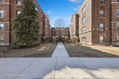 26 6th Avenue #1B, La Grange, IL 60525 - Photo 1