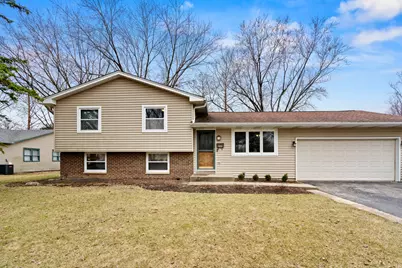 1012 N Goldengate Lane, Palatine, IL 60067 - Photo 1