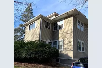150 E Woodland Road, Lake Forest, IL 60045 - Photo 1