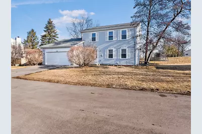 302 Country Lane, Algonquin, IL 60102 - Photo 1