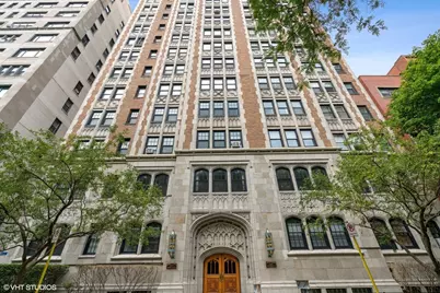 2920 N Commonwealth Avenue #8B, Chicago, IL 60657 - Photo 1