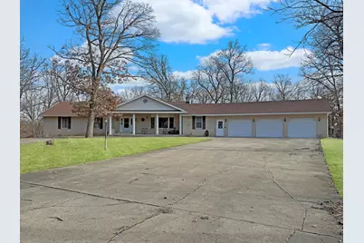 2027 Burd Haven, Freeport, IL 61032 - Photo 1