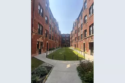 5242 S Drexel Avenue #2E, Chicago, IL 60615 - Photo 1