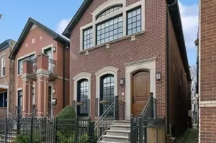 3254 N Leavitt St, Chicago, IL 60618 - Photo 1