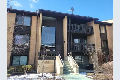 6108 Knoll Way Drive #22-206, Willowbrook, IL 60527 - Photo 1