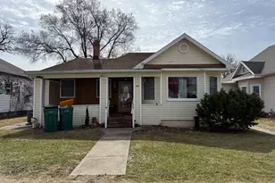 313 W Stanton St, Streator, IL 61364 - Photo 1