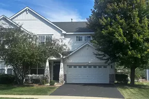 343 Tracy Ln, Elgin, IL 60124 - Photo 1