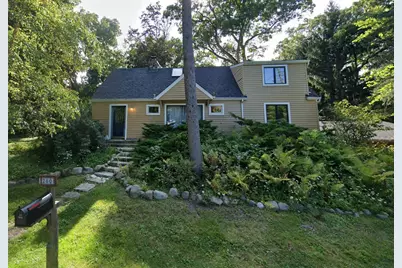 260 Woodland Drive, North Barrington, IL 60010 - Photo 1
